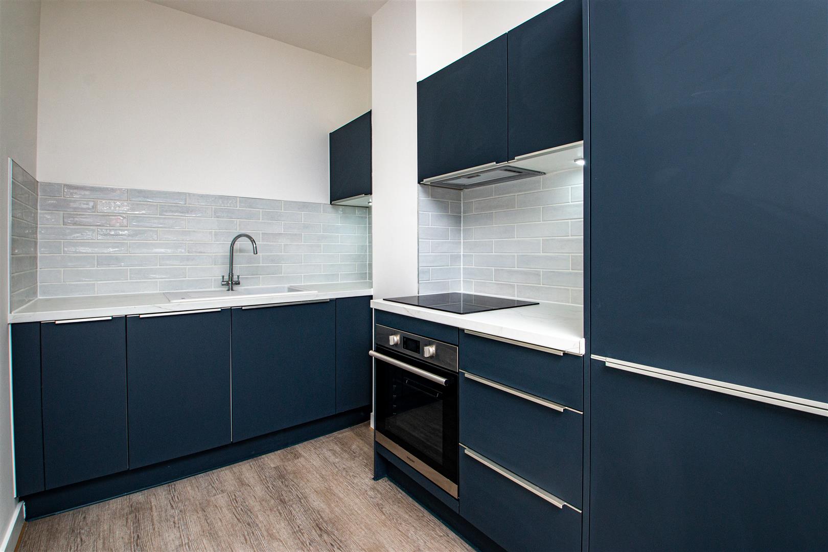 1 bed property in Silbury Boulevard, Milton Keynes
